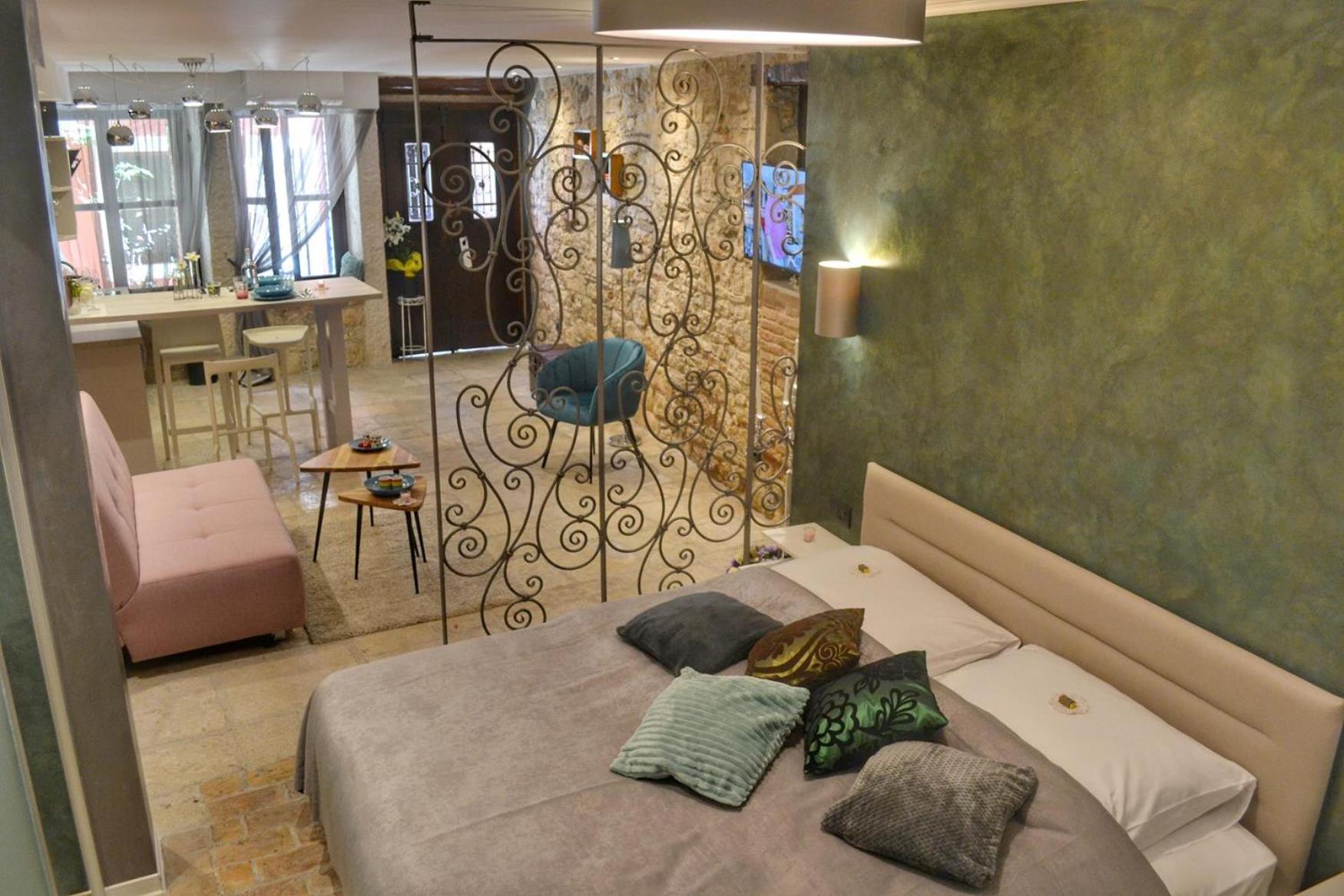 Studio Eleven Rovinj Exteriör bild